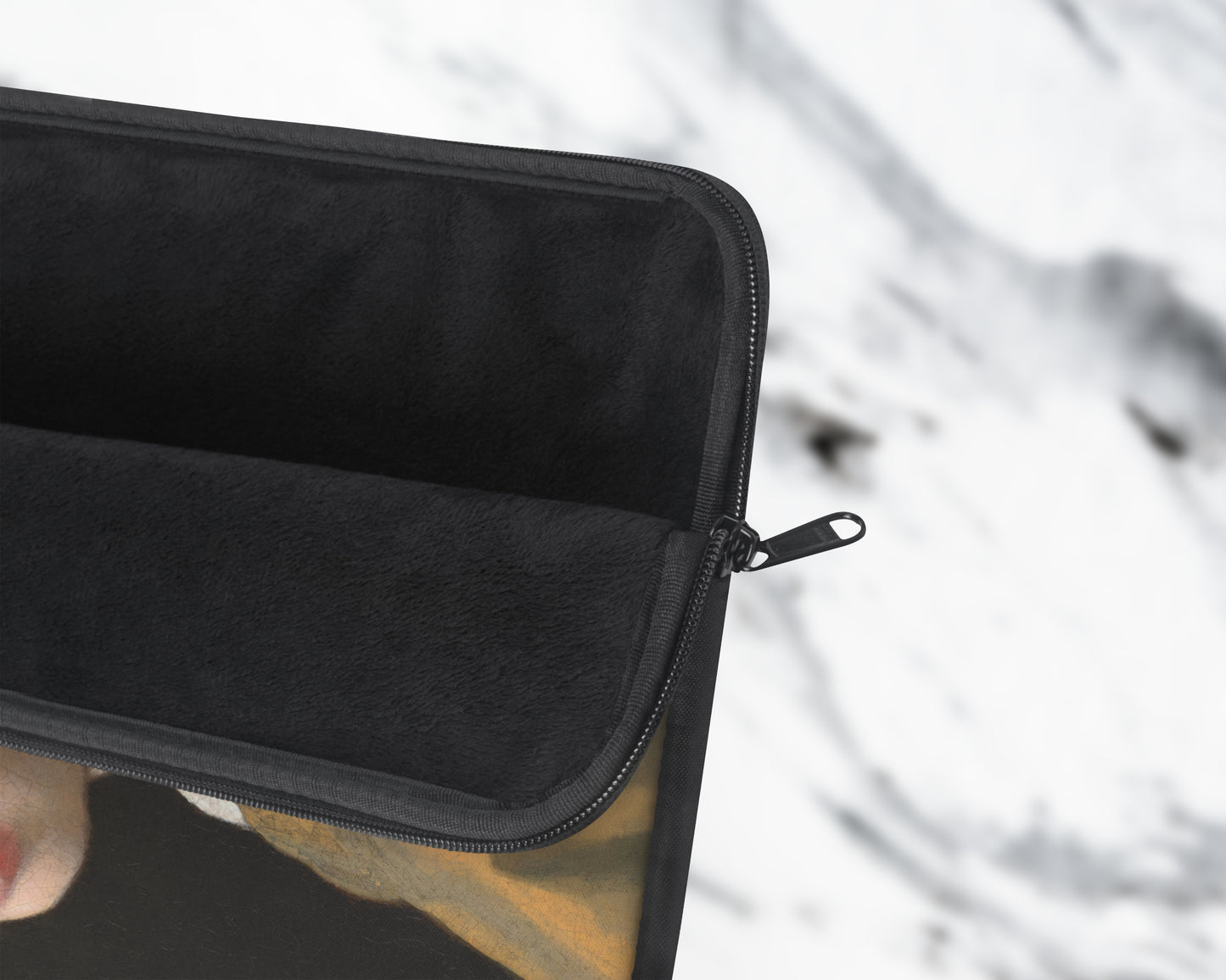 Johannes Vermeer - Girl with a Pearl Earring laptop sleeve