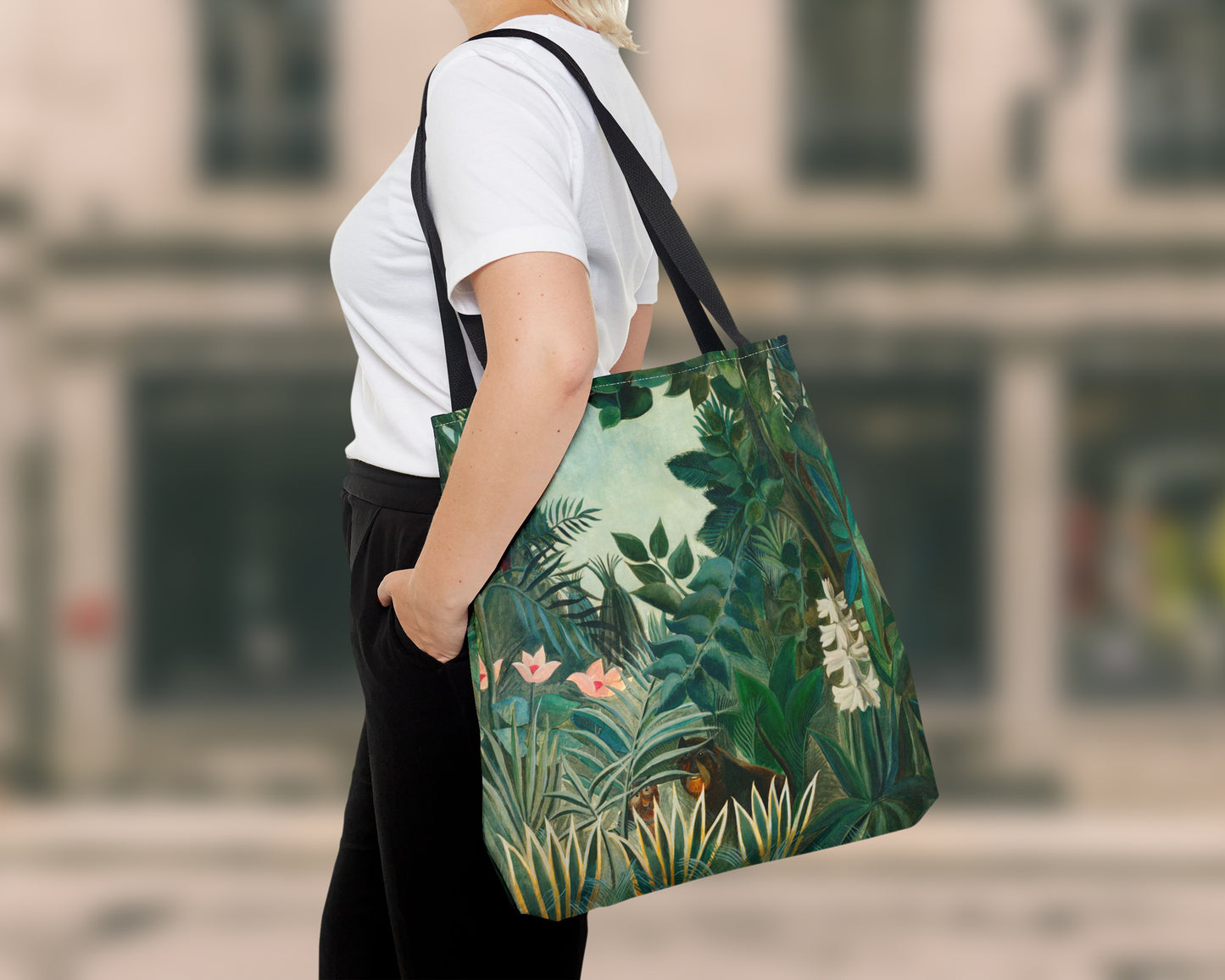 Henri Rousseau - The Equatorial Jungle tote bag