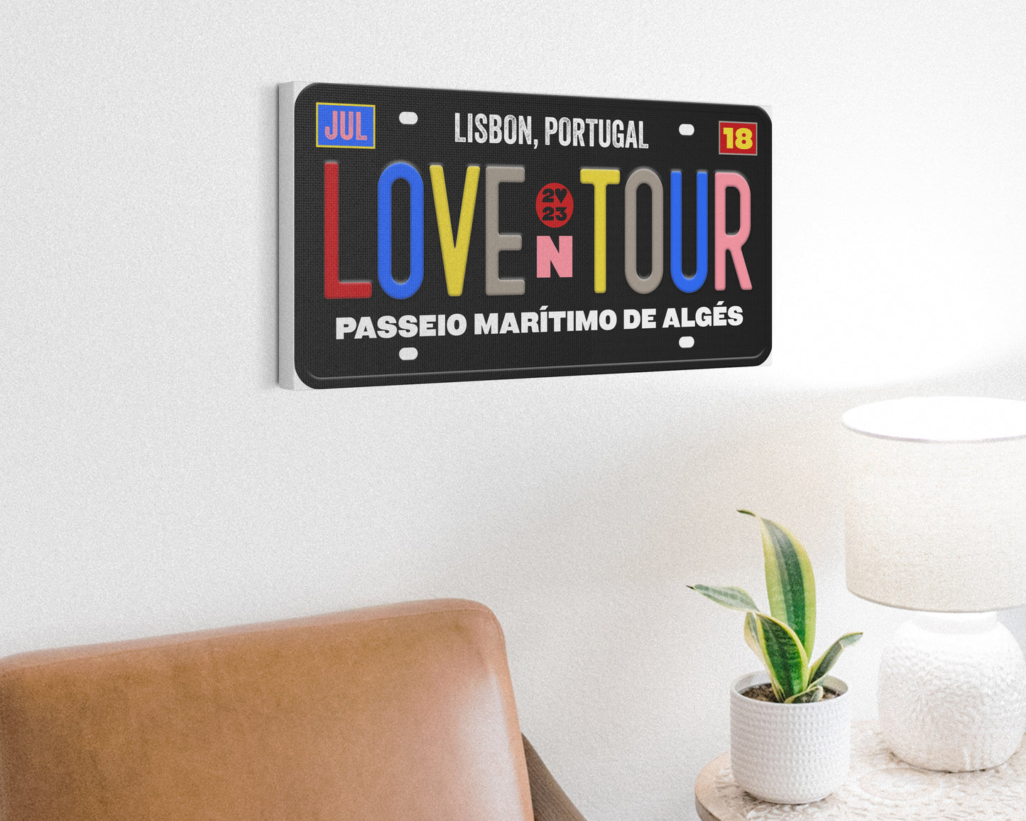 Love on Tour canvas wall decor