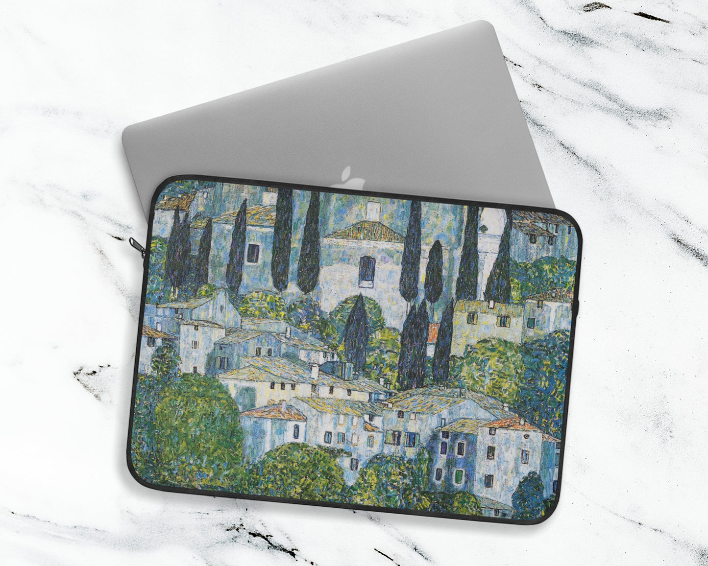 Gustav Klimt - Kirche in Cassone laptop sleeve