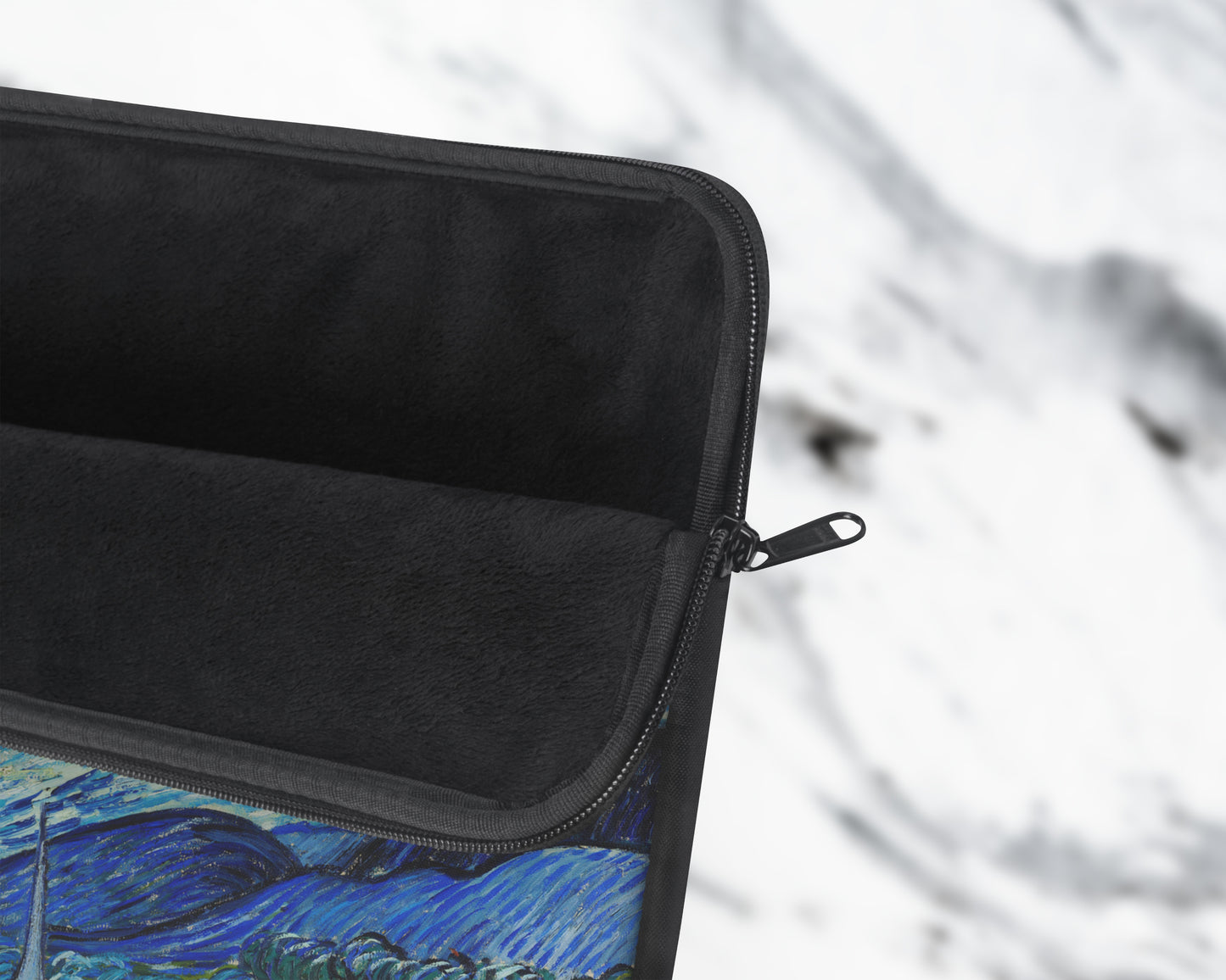 Vincent van Gogh - The Starry Night laptop sleeve