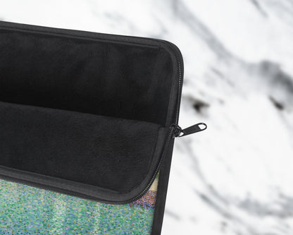 Georges Seurat - Entrance of The Port of Honfleur laptop sleeve