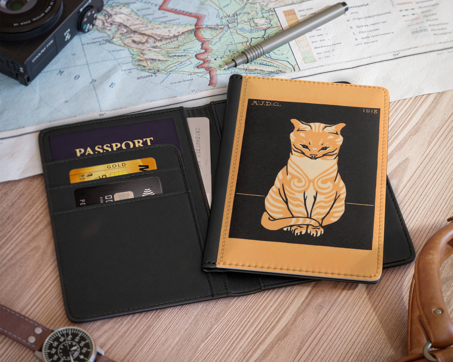 Julie de Graag - Sitting Cat passport cover